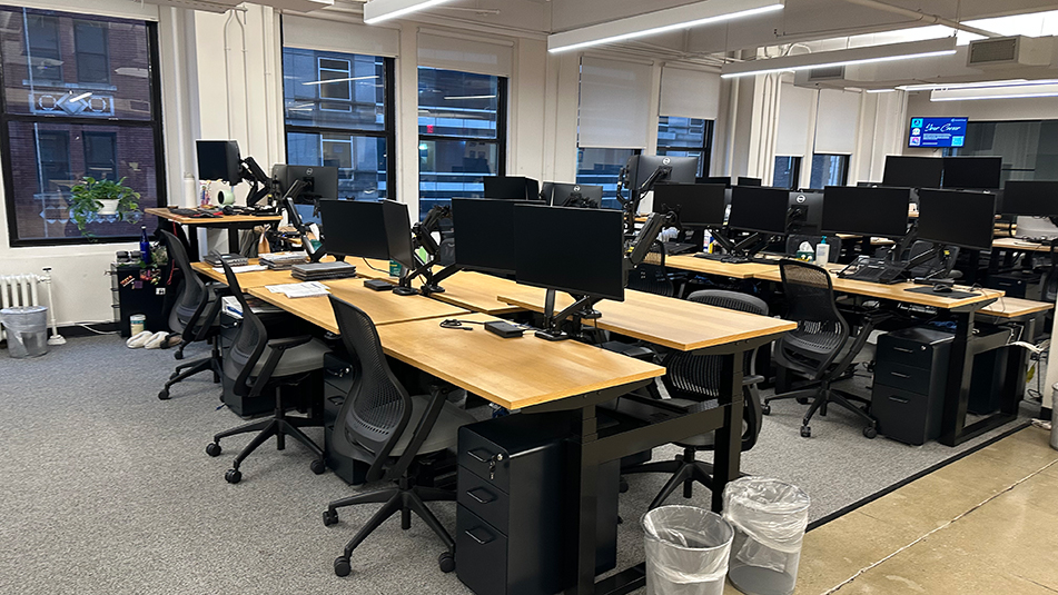 Alternate view of workstations at 45 W 45th Street New York