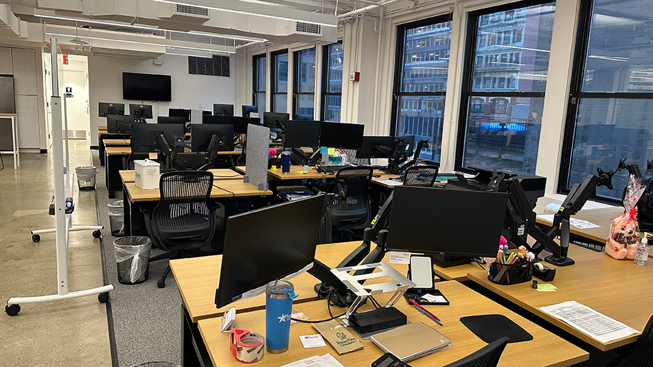 Open concept workstations at 45 W 45th Street New York
