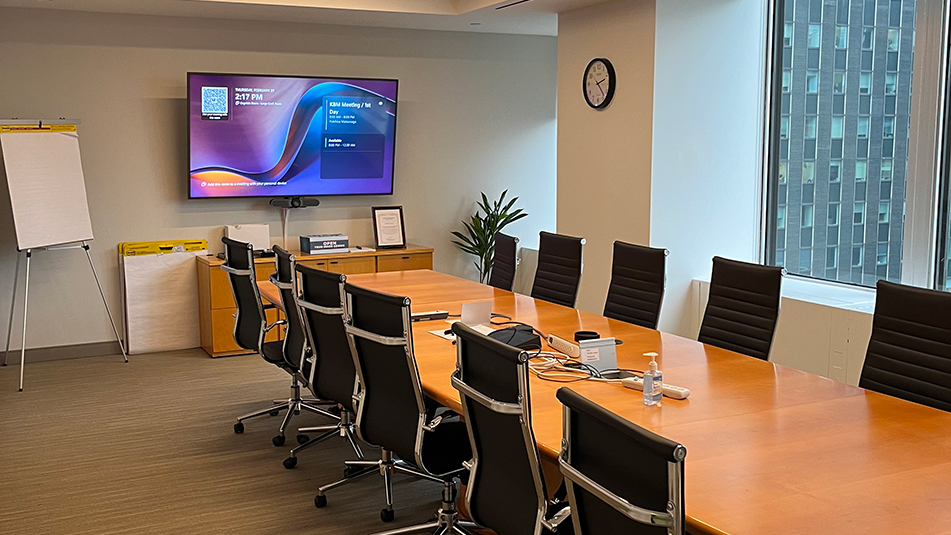 600 Third Avenue Large Conference Room that seats 14