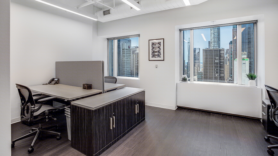 Workstation area with views at 712 Fifth