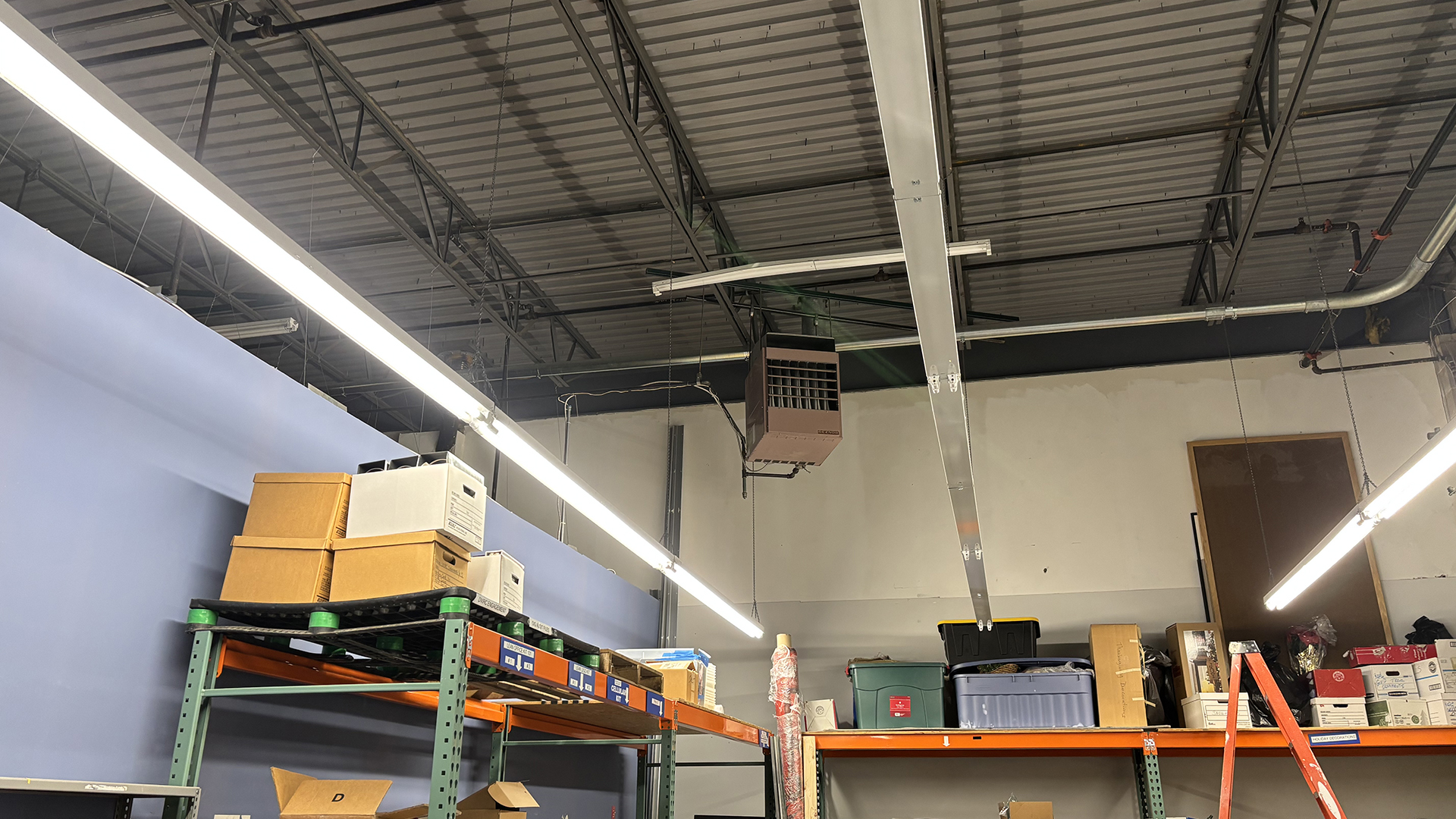 2905 Southampton Rd - Warehouse interior