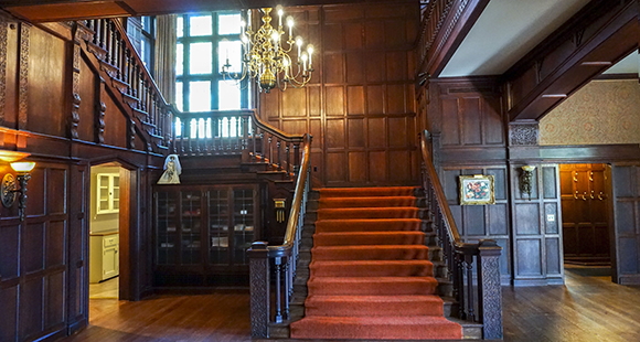 Stoneleigh-interior staircase