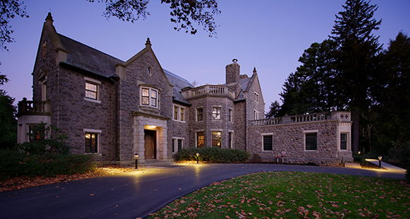 Stoneleigh_exterior
