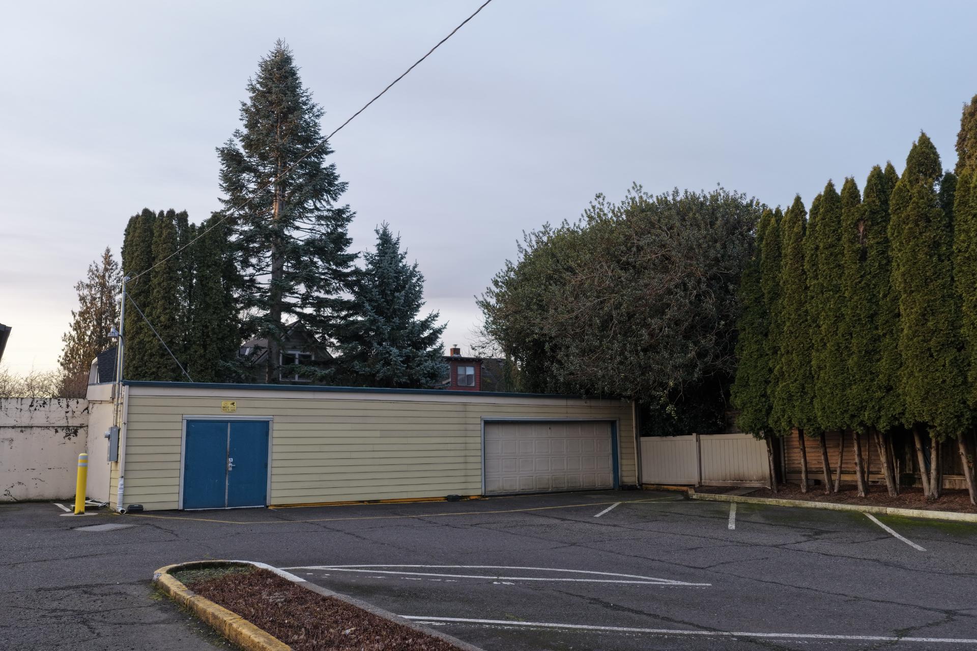Building for sale at 605 SE Cesar Chavez Blvd